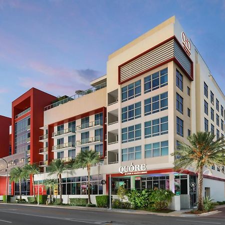Costa Hollywood Beach Resort - An All Suite Hotel Exteriör bild