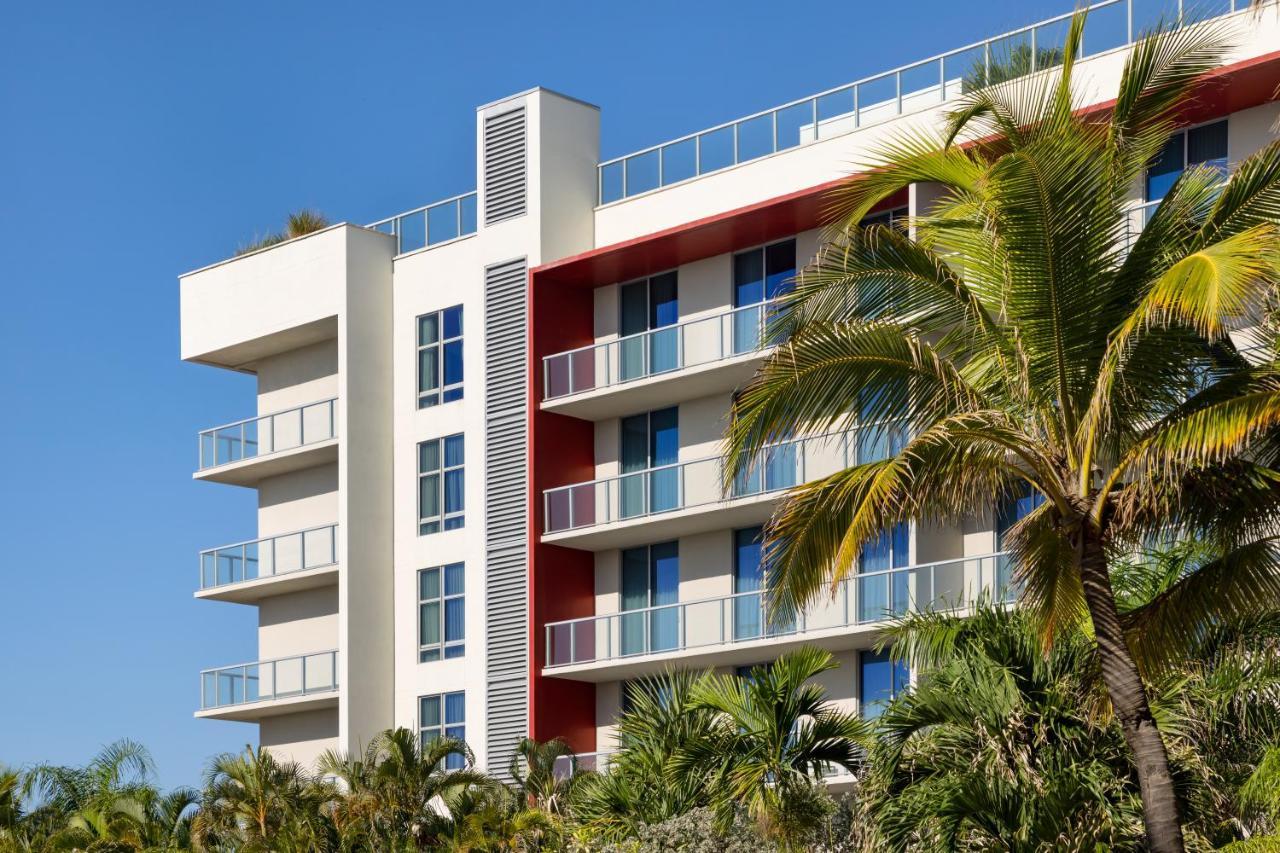 Costa Hollywood Beach Resort - An All Suite Hotel Exteriör bild